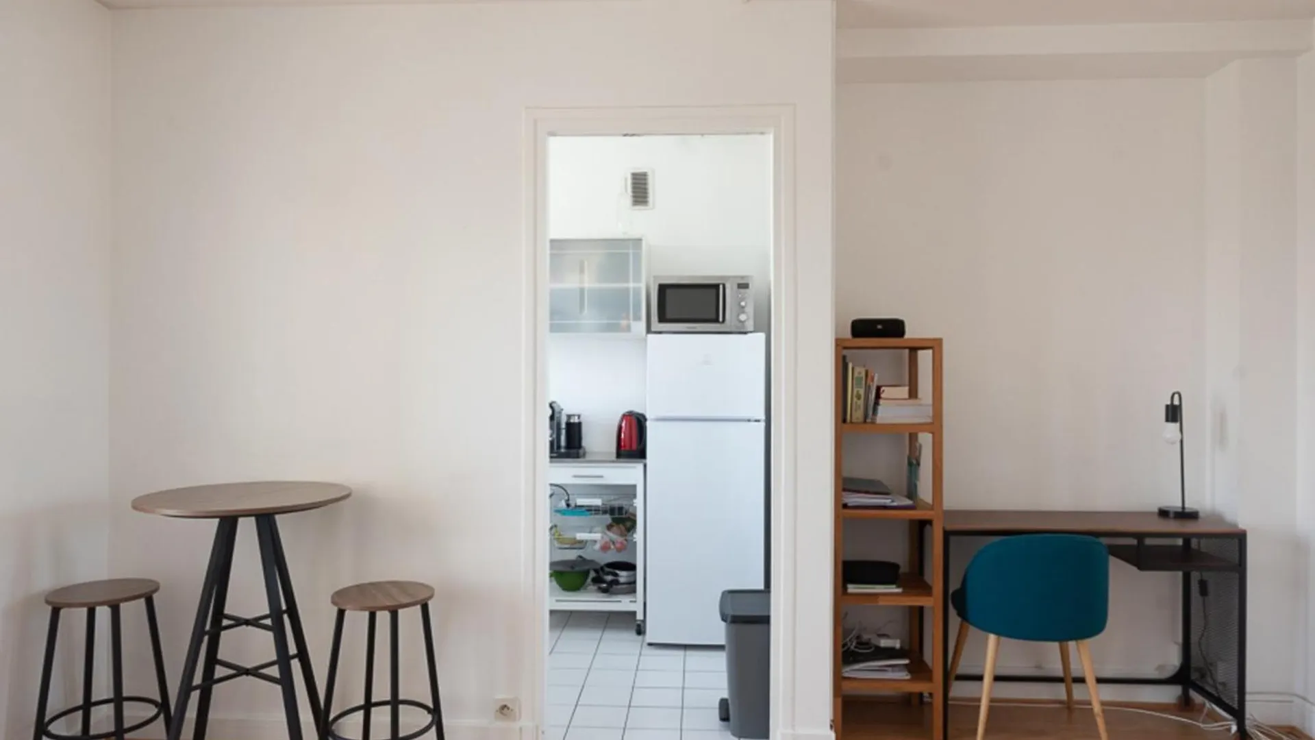 Bright Studio With Terrace Apartment *